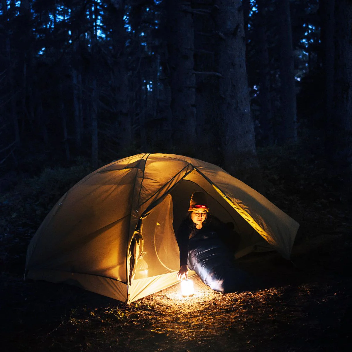BioLite Alpenglow 500 Lumen Lantern - Image 5