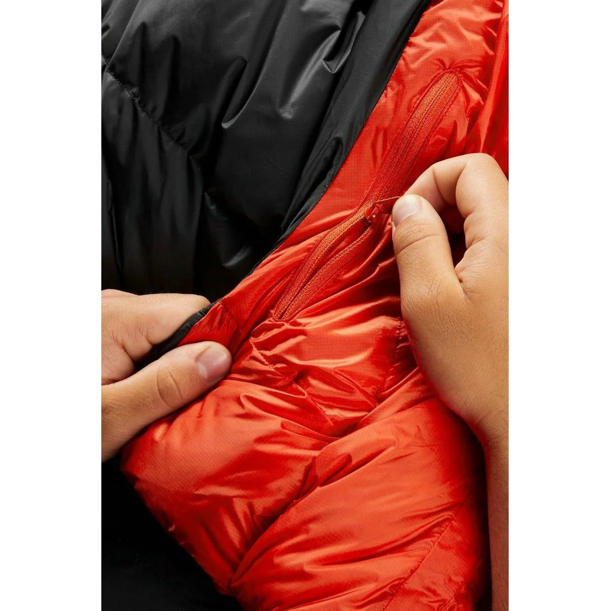 Rab Neutrino Pro 700 -15 Sleeping Bag (1140 Grams) - Image 5