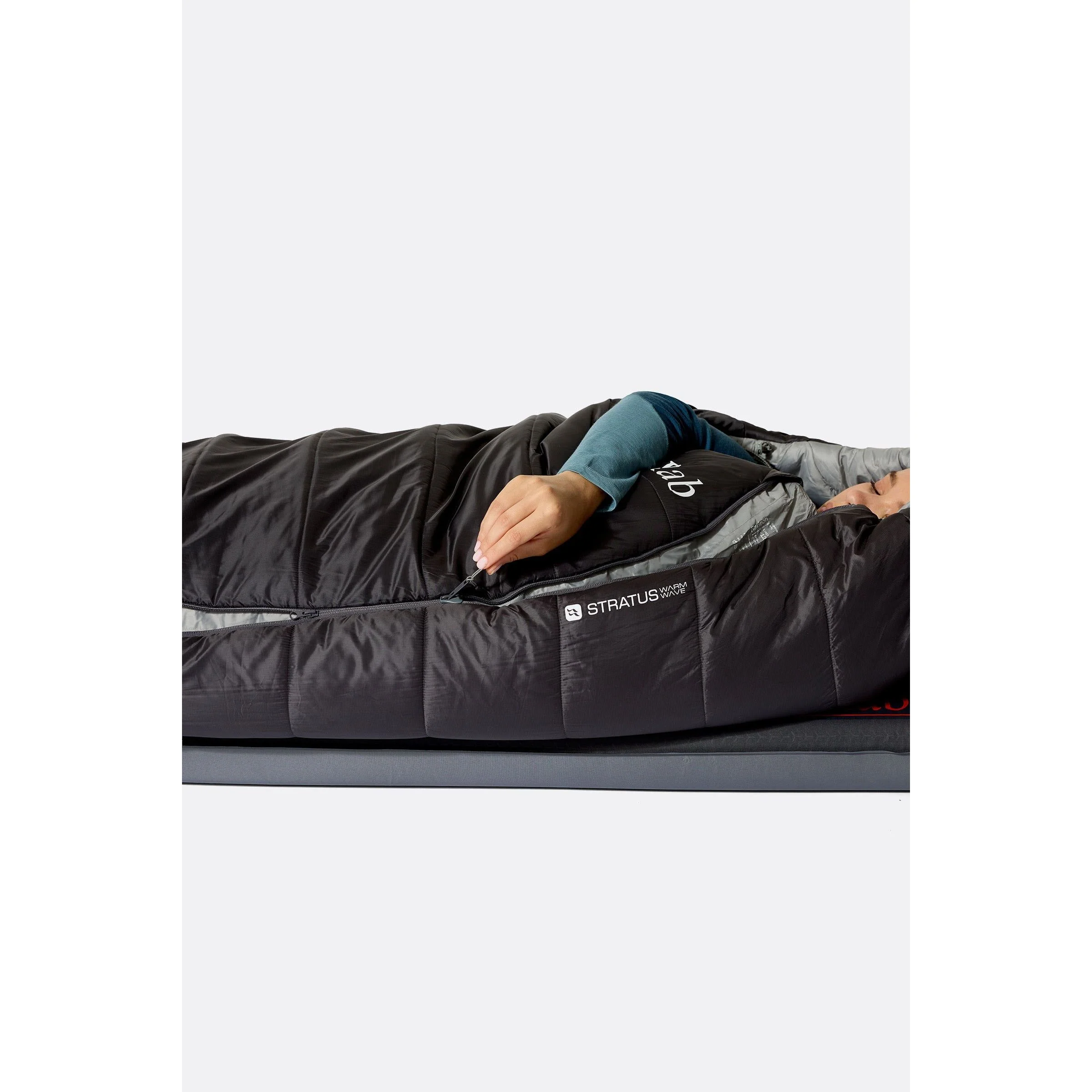 Rab Women's Radeon Synthetic Sleeping Bag (0°C) - Image 6